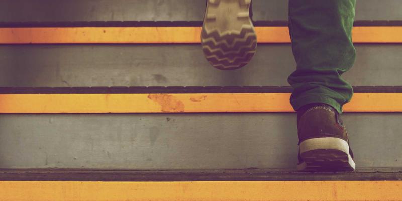 洛阳特色中医馆亲测：小儿推拿如何解决婴幼儿厌食、夜啼难题 | 河南医疗服务新体验